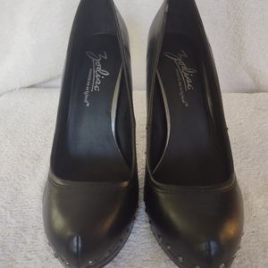 Zodiac women's high heels size 6.5
